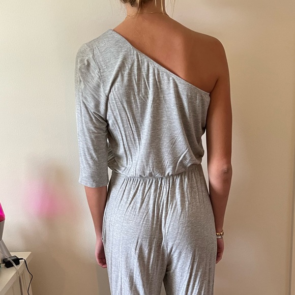 One Shoulder Lounge Jumpsuit - Picture 3 of 4
